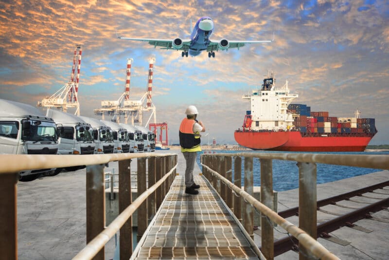 Logistics & Freight Solutions offer International Freight Forwarding Services